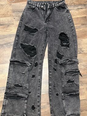 SHEIN Black Acid-Wash Ripped Jeans